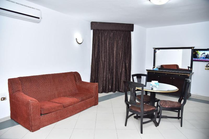 Royal Pyramids Hotel Каир Экстерьер фото