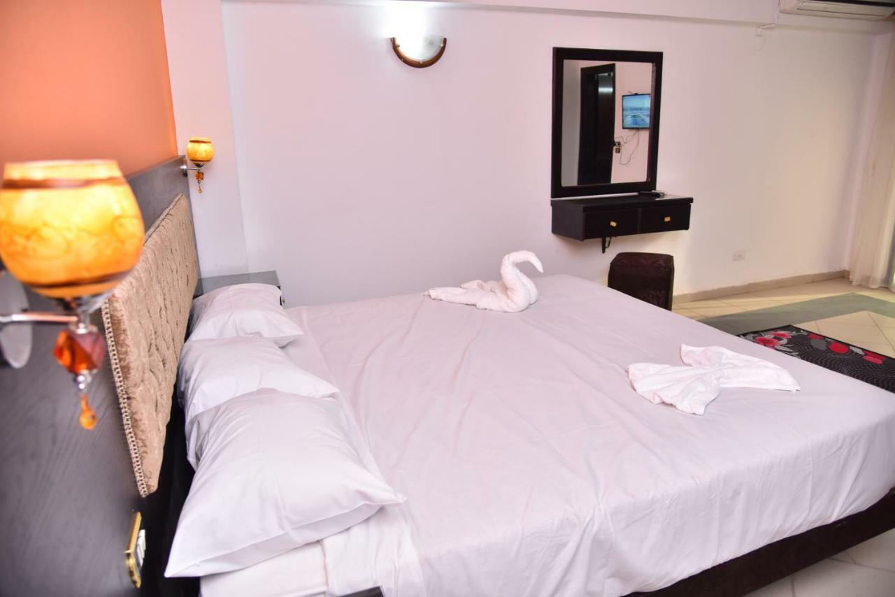 Royal Pyramids Hotel Каир Экстерьер фото